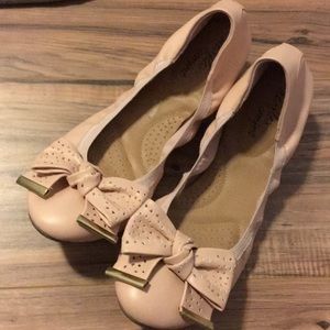 Payless Brand Bow tie Flats